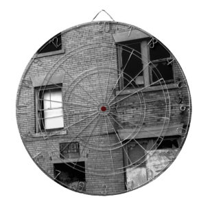 Verlassene Wohnung zu vermieten Dartscheibe