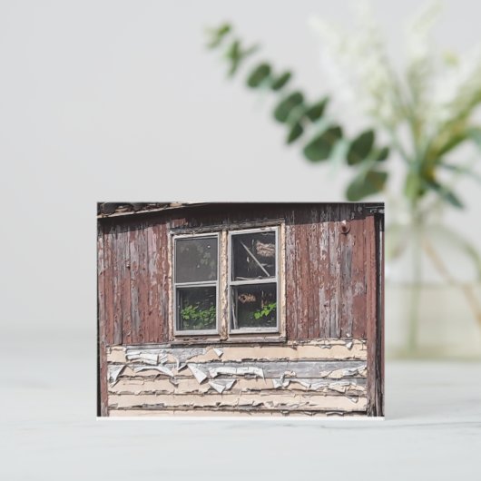 Verlassenes Haus mit Blume auf der Ansichtskarte Postkarte (Stehend Vorderseite)