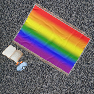 Verlaufende LGBTQ+ Regenbogen-Farbenflagge - Regen Decke