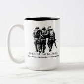 Verletzte Krieger-Tasse Zweifarbige Tasse (Links)