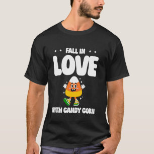 Verlieb dich in Candy Corn Frohes Halloween-Abend T-Shirt