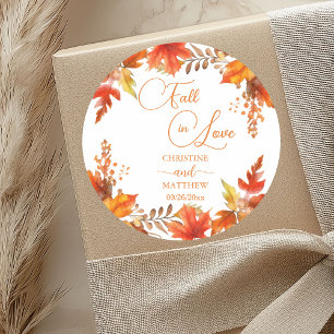 Verlieben Sie sich Elegant Boho Floral Hochzeit Runder Aufkleber