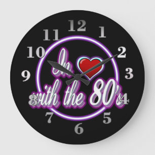 Verliebt in die 80er Retro Lila Neon Logo Uhr
