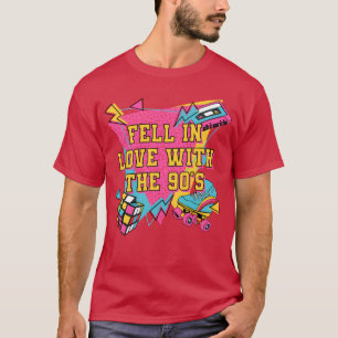 Verliebte sich in die 90er Jahre Rad Retrohrowback T-Shirt