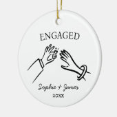 Verlobte Whimsical Hand gezeichnete Verlobung Weih Keramik Ornament (Links)