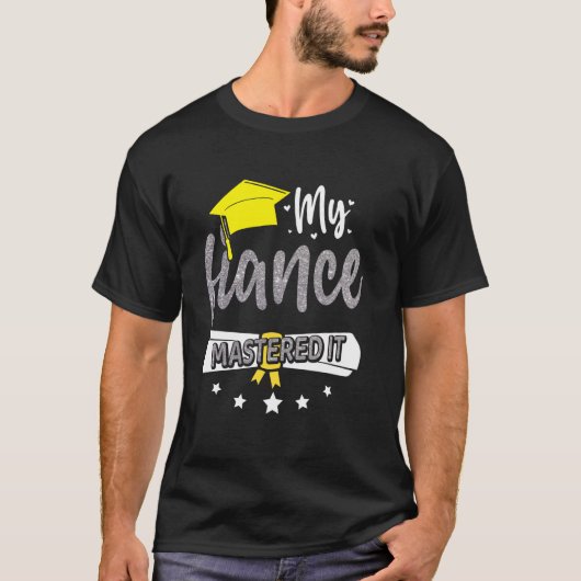 Verlobter Master-Abschlussgeschenke T-Shirt (Vorderseite)
