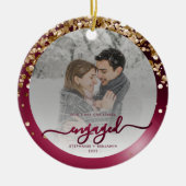 Verlobtes Foto Burgundy Gold Keramik Ornament (Vorne)
