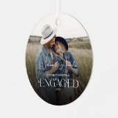 Verlobtes Paar Modernes Foto Ornament Aus Metall (Vorderseite links)