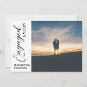 Verlobtes und Merry Couple Foto Feiertagskarte (Vorderseite)