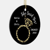 Verlobung, Personalisierter Name und Datum Keramik Ornament (Rechts)