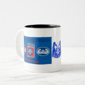 Verlobungen der 82. im Flugzeug Abteilung Zweifarbige Tasse (Vorderseite Links)