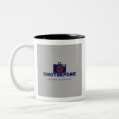 VERLORENE PERSPEKTIVE AUSSTELLUNG VOR TASSE (Links)