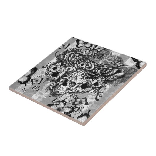 Verlorene und gefundene, Blumeneule mit dem Fliese (Seite)