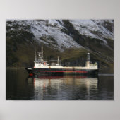 Vermächtnis, Trawler im niederländischen Hafen, Al Poster (Vorne)