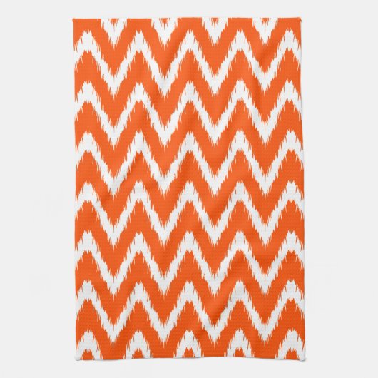 Vermillion Asian Moods Ikat Chevrons Handtuch (Vertikal)