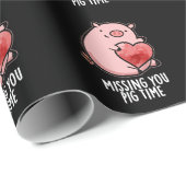 Vermisst Pig Time Funny Animal Pub Dark BG Geschenkpapier (Rolleneckpunkt)