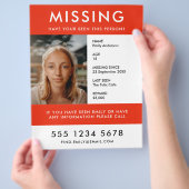 Vermisste Person | Modernes Red Foto Poster Flyer (Hand)