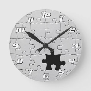 Vermisstes Jigsaw Puzzle Piece Weiß mit Zahlen Runde Wanduhr