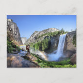 Vernal Fall Hiker and Rainbow - Yosemite Postkarte (Vorderseite)