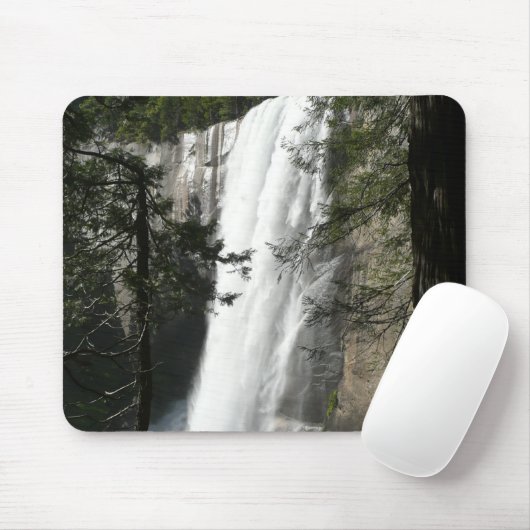 Vernal Falls III: Yosemite National Park Mousepad (Mit Mouse)