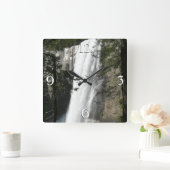 Vernal Falls III: Yosemite National Park Quadratische Wanduhr (Zuhause)