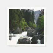 Vernal Falls in der Ferne von Yosemite Serviette (Vorderseite)