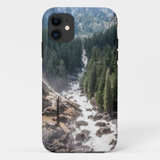Vernall Fall und Nebel-Spur Case-Mate iPhone Hülle (Rückseite)