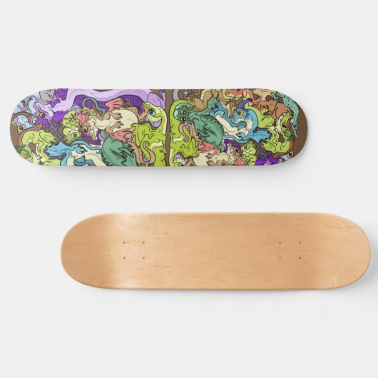 verpackt in Party Dragons Skateboard (Horizontal)