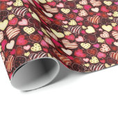 verpacktes Geschenk mit Liebe Geschenkpapier (Rolleneckpunkt)