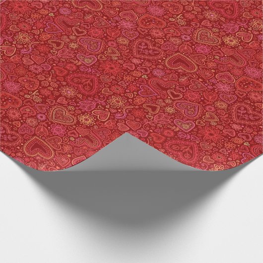 verpacktes Geschenk mit Liebe Geschenkpapier (Ecke)