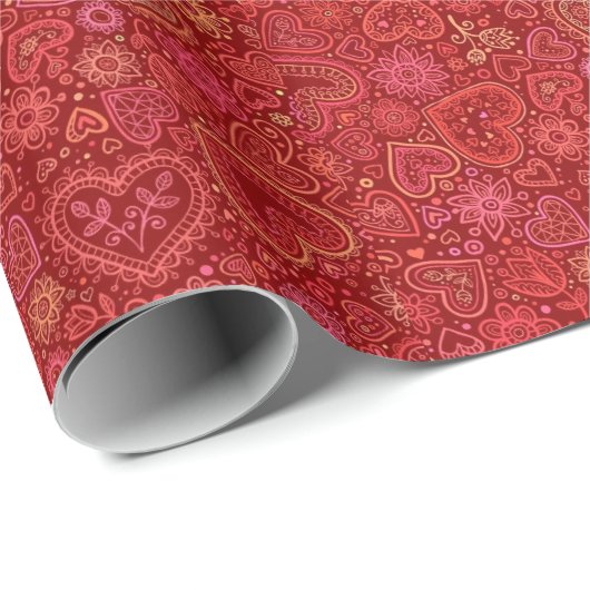 verpacktes Geschenk mit Liebe Geschenkpapier (Rolleneckpunkt)