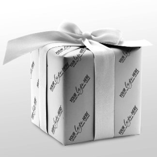Verpackung einfacher Markenlogos Geschenkpapier