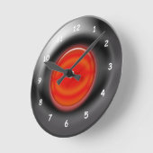 Verriegelung: Reifendeckel und rote Nabe Runde Wanduhr (Winkel)