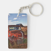 Verrostender orange Dodge-LKW mit verlassenem Schlüsselanhänger (Rückseite)