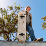 verrückte Hühner, moderne Bauernmonogramm Skateboard<br><div class="desc">Crazy Cartoon Hühner für alle Hühnerliebhaber da draußen. Niedliches Sportzubehör für zahlreiche Abenteuer mit dem Monogramm in einem Pinsel-Script-Schriftart,  fertig für Ihre Anpassung.</div>