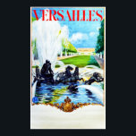 Versailles, Frankreich, Vintage Travel Poster<br><div class="desc">Reproduktion eines Art-Deco-Posters aus den 30er Jahren, das den Tourismus in Versailles, Frankreich, durch die SNCF (Französische Nationalbahn) fördert. Großes Bild eines Springbrunnens mit Pferden mit Statuen im Park und Palast im Hintergrund. Digital renoviert, um das Bild zu vergrößern, die Originalfarben herauszubringen, noch besser und so viele Unvollkommenheiten wie möglich...</div>