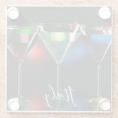 Verschiedene Cocktails in Martini Brillen mit Lich Glasuntersetzer (Rückseite)