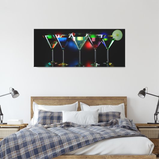 Verschiedene Cocktails in Martini Brillen mit Lich Leinwanddruck (Insitu (Schlafzimmer))