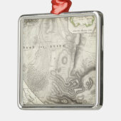 Verschiedene geologische Karten Silbernes Ornament (Links)