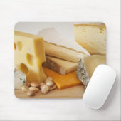 Verschiedene Käse auf der Tafel Mousepad (Mit Mouse)