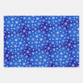 Verschiedene Schneeflocken formt blau pinkfarben, Geschenkpapier Set (Vorderseite)