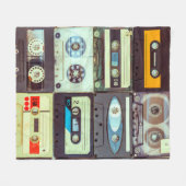 Verschiedene Vintage Audiokassetten Fleecedecke (Vorderseite (Horizontal))