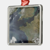 Verschmutzung durch Frankreich Ornament Aus Metall (Links)