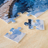 Verschneidtes verzaubertes Waldhäuschen mit Brücke Puzzle (Seite)