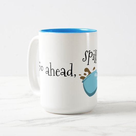 Verschütten Sie die Tee Tasse - perfektes (Vorderseite Links)