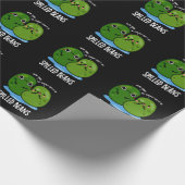 Verschüttete Bohnen Funny Veggie Bean Pun Dark BG Geschenkpapier (Ecke)
