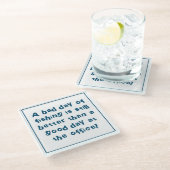 Verschwendung von Fischern mit Fangquoten Glasuntersetzer (Schrägansicht)