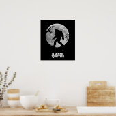 Verschwunden Squatchin mit Mond und Silhouette Poster (Küche)