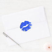 Versiegelt mit einem Kiss Blue Lip Print Kiss Stic Runder Aufkleber (Umschlag)