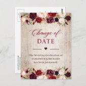 Verspätete Hochzeit Datum rustikale Wood Burgund B Postkarte (Vorne/Hinten)